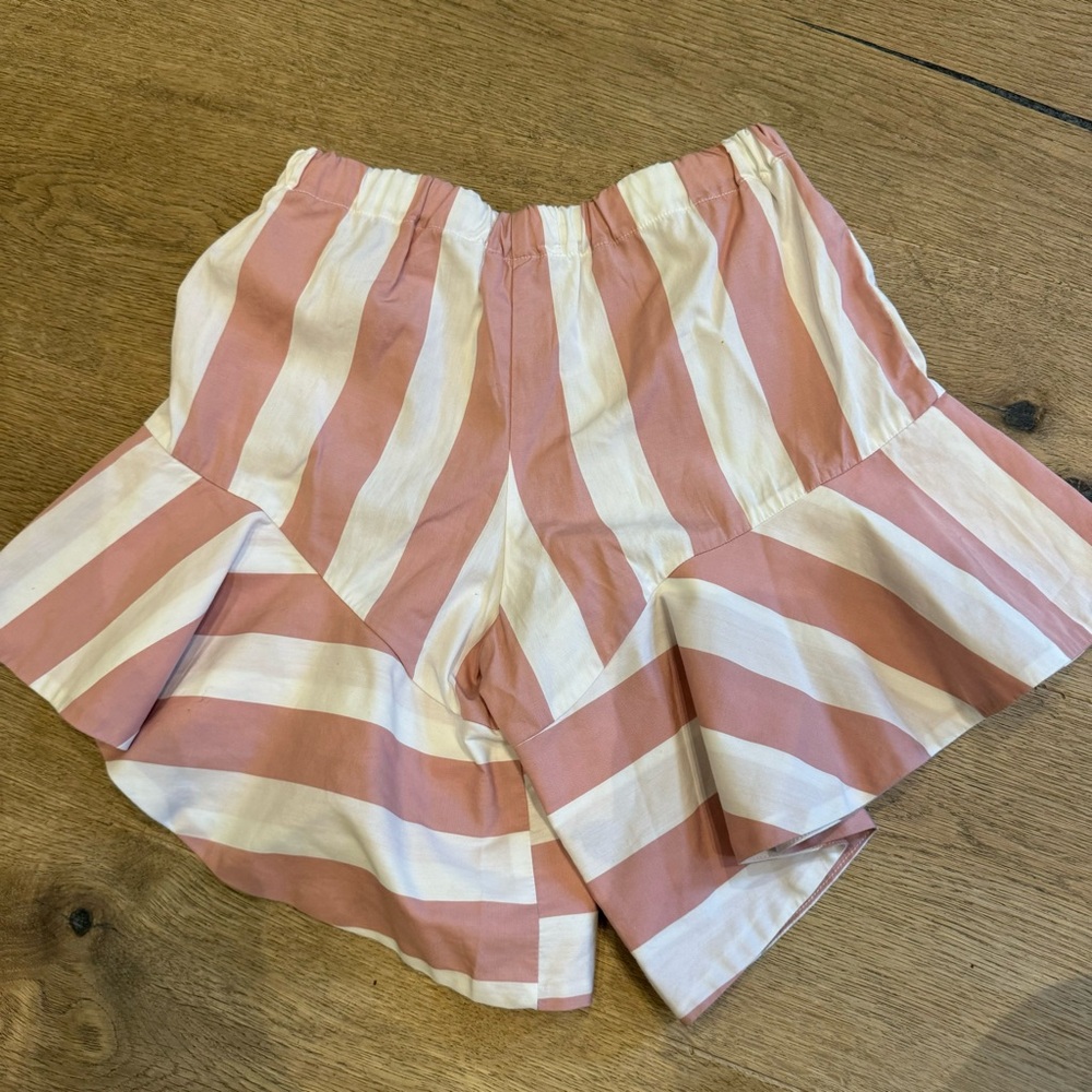 Wolf and Rita Striped Pink and White Ruffle girls Shorts NWOT - Picture 6 of 6